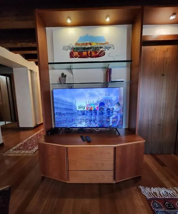 Juliets Bed Art 维罗纳 0*,  意大利