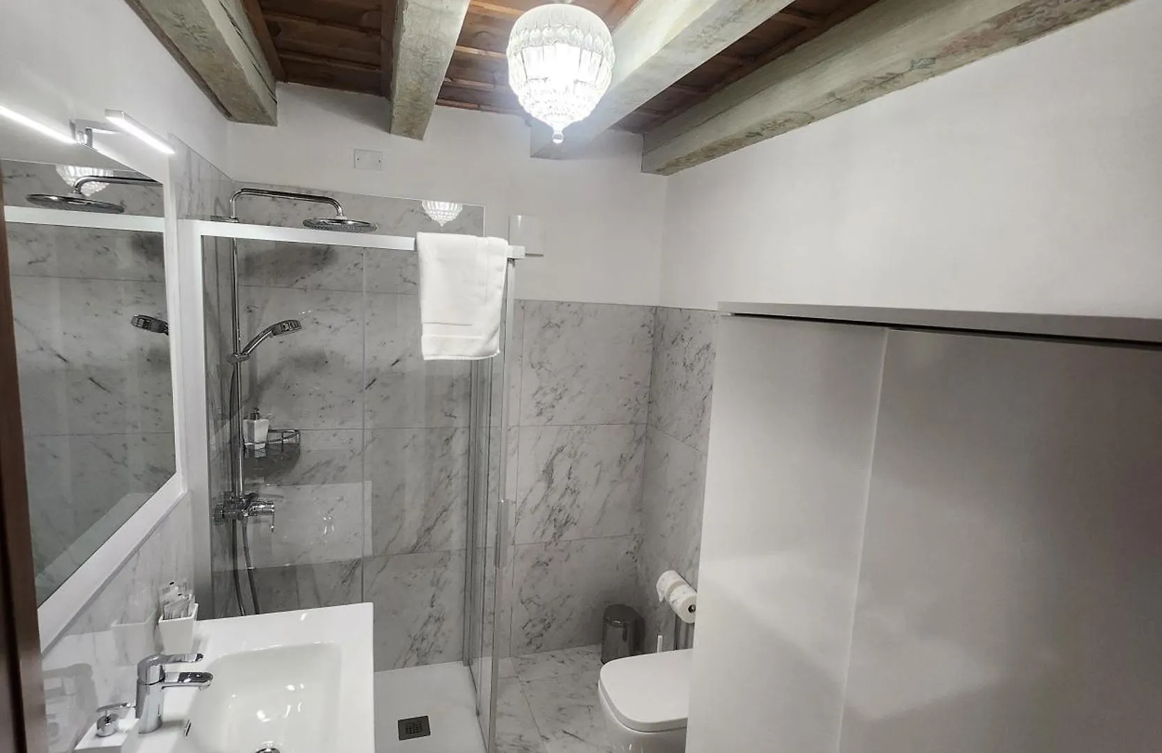 Juliets Bed Art Verona Apartamento
