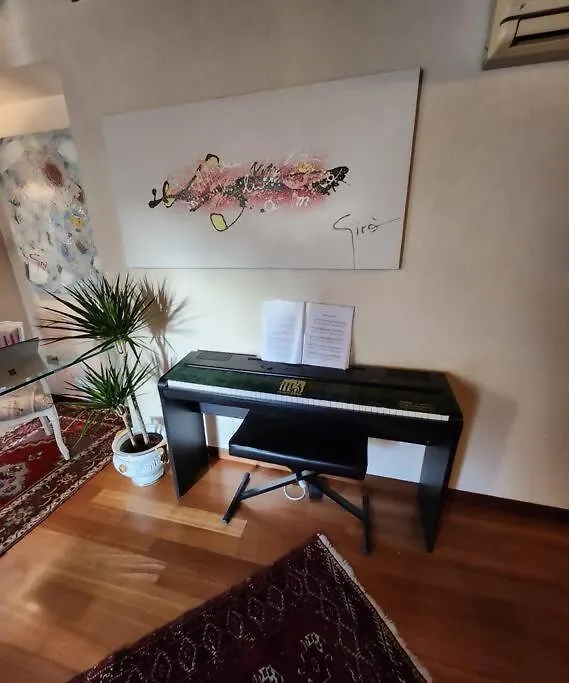 Juliets Bed Art 维罗纳 0*,  意大利